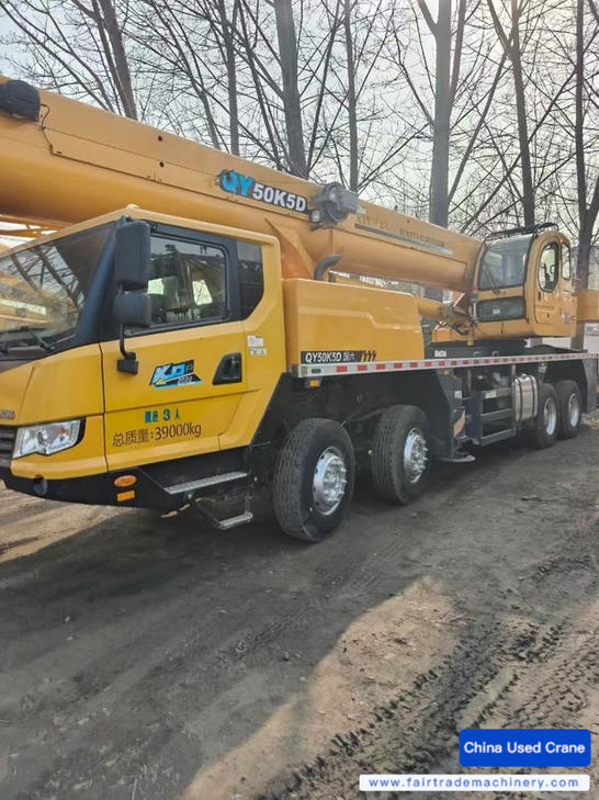 Buy XCMG 50kD Used Crane / 1